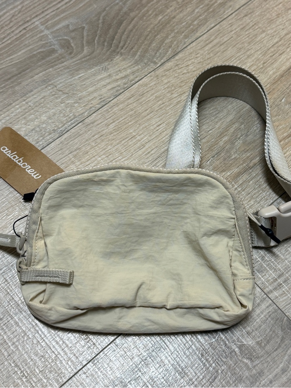 NWT Womens Beige Crossbody Waist Belt Bag